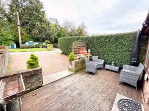 Photo 25- click for photo gallery